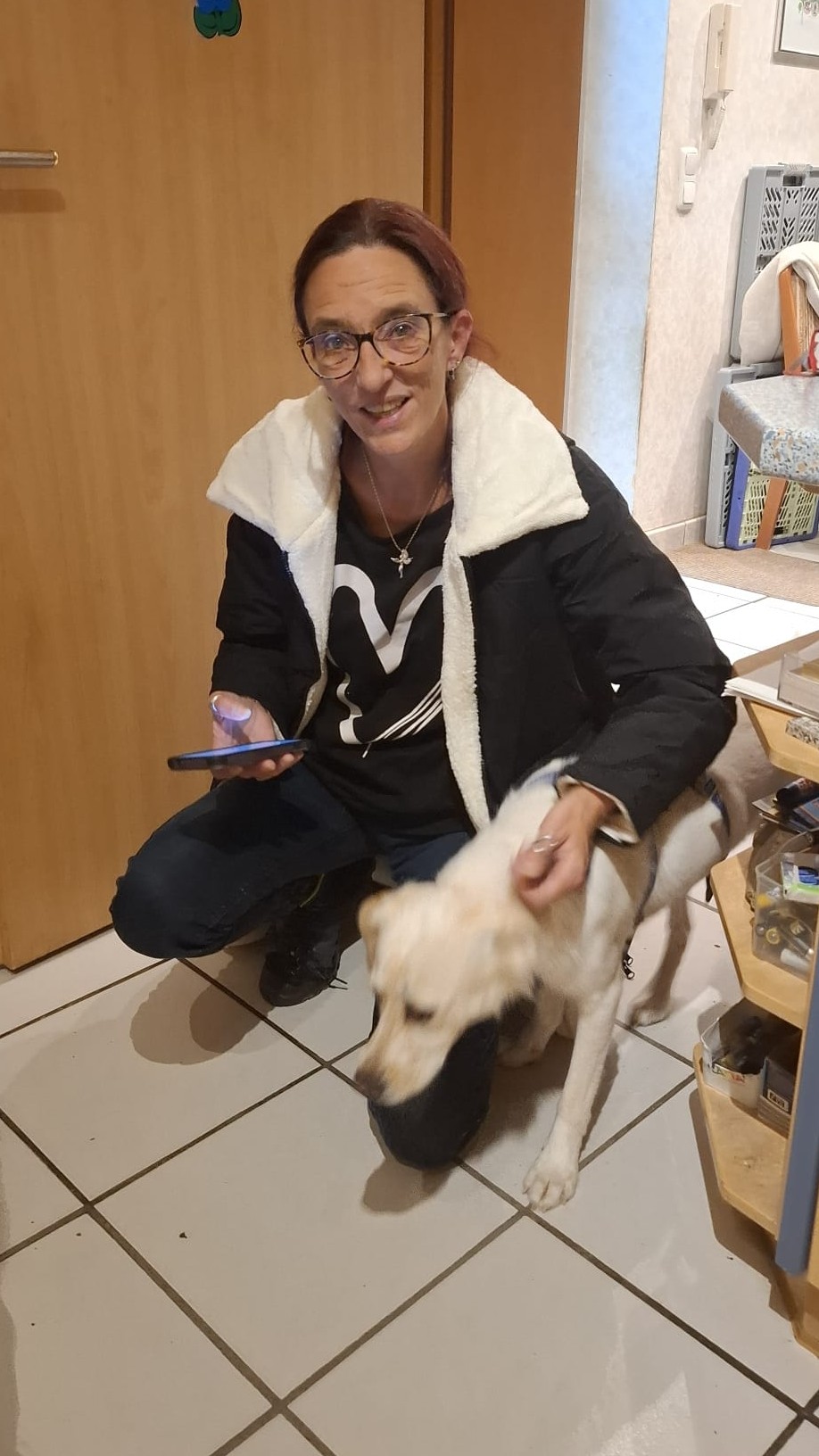 Von Pfützen, kleinen Flummis und einem ungeplanten Besuch 🐾🤣